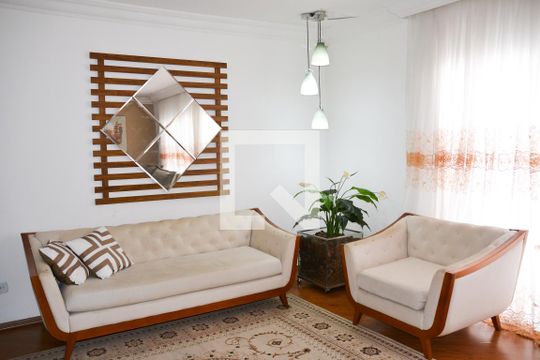 Sala de casa à venda com 3 quartos, 300m² em Rudge Ramos, São Bernardo do Campo