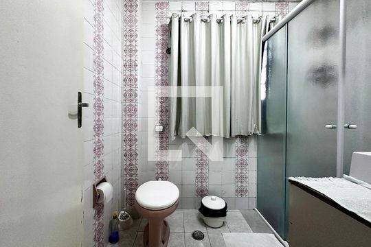 Banheiro de apartamento à venda com 2 quartos, 83m² em Cidade Monções, São Paulo