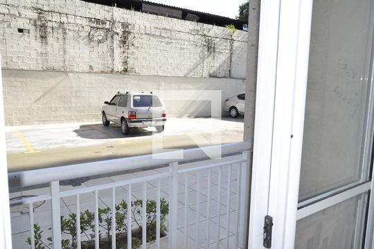 Sacada de apartamento à venda com 2 quartos, 51m² em Del Castilho, Rio de Janeiro