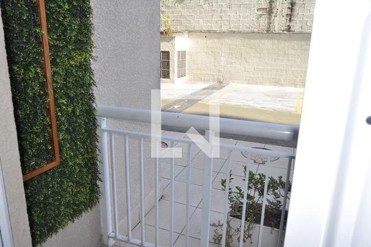 Sacada de apartamento à venda com 2 quartos, 51m² em Del Castilho, Rio de Janeiro