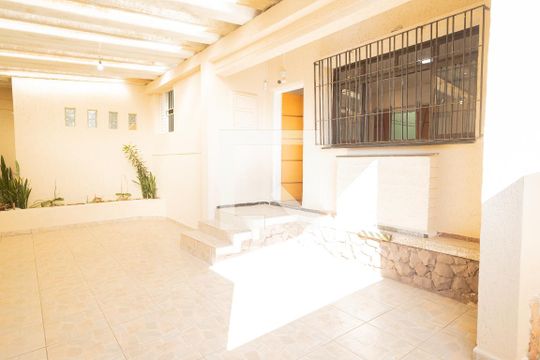 Garagem de casa à venda com 2 quartos, 150m² em Centro, São Bernardo do Campo