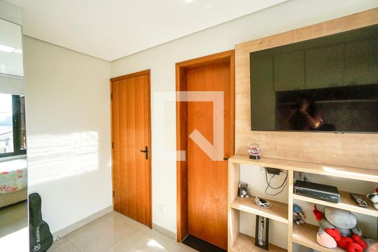 Suíte 01 de casa à venda com 2 quartos, 140m² em Vila Carrão, São Paulo