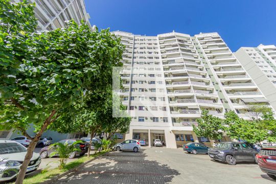 Fachada de apartamento para alugar com 2 quartos, 62m² em Vicente de Carvalho, Rio de Janeiro