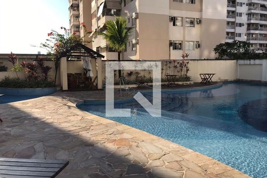 Área comum de apartamento para alugar com 2 quartos, 62m² em Vicente de Carvalho, Rio de Janeiro