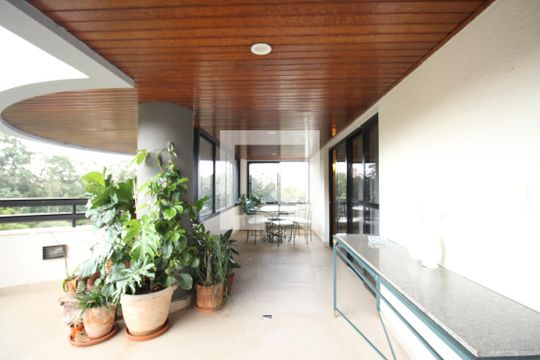 Varanda da Sala de apartamento à venda com 4 quartos, 220m² em Paraíso do Morumbi, São Paulo