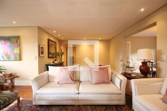 Apartamento à venda com 4 quartos, 220m² em Paraíso do Morumbi, São Paulo