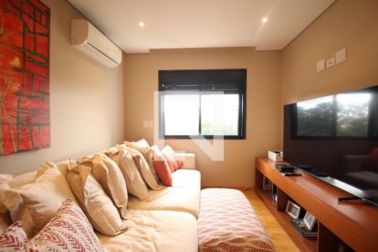 Quarto 1 de apartamento à venda com 4 quartos, 220m² em Paraíso do Morumbi, São Paulo