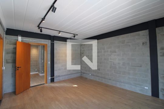 Suíte 1 de casa para alugar com 3 quartos, 168m² em Jardim Cidália, São Paulo