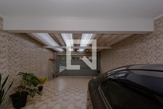 Garagem de casa à venda com 3 quartos, 250m² em Baeta Neves, São Bernardo do Campo