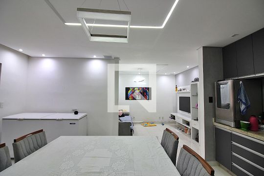 Sala/Cozinha de casa à venda com 3 quartos, 167m² em Jordanópolis, São Bernardo do Campo