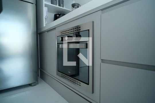 Sala/Quarto de apartamento para alugar com 1 quarto, 30m² em Pinheiros, São Paulo
