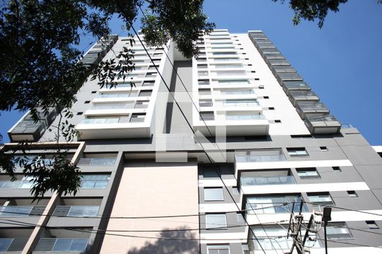 Fachada de kitnet/studio para alugar com 1 quarto, 33m² em Pinheiros, São Paulo