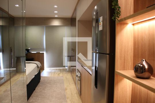 Kitnet/Studio para alugar com 1 quarto, 33m² em Pinheiros, São Paulo