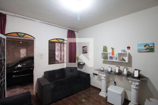 Casa para alugar com 4 quartos, 150m² em Tupi B, Belo Horizonte