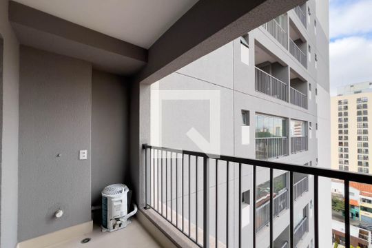 Varanda de kitnet/studio à venda com 1 quarto, 25m² em Vila Mariana, São Paulo