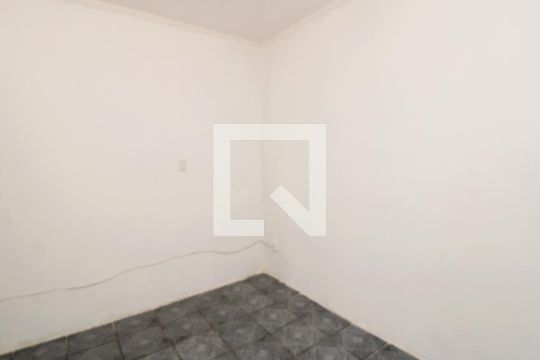 Quarto 3 de casa para alugar com 4 quartos, 100m² em Parque Edu Chaves, São Paulo