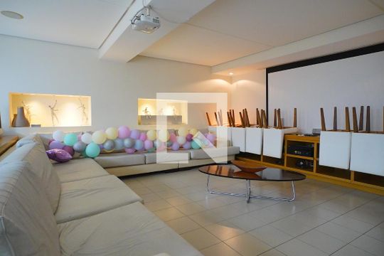Área comum - Salão de festas de apartamento para alugar com 2 quartos, 65m² em Centro, Florianópolis