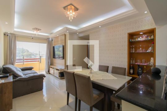 Apartamento para alugar com 3 quartos, 78m² em Cidade Brasil, Guarulhos