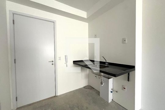Cozinha de apartamento para alugar com 1 quarto, 34m² em Saúde, São Paulo