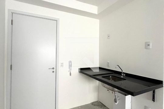 Cozinha de apartamento para alugar com 1 quarto, 34m² em Saúde, São Paulo