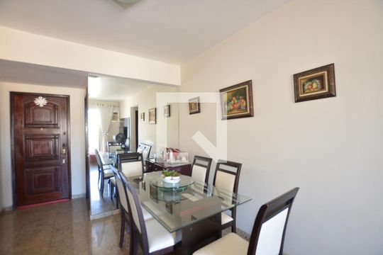 Sala de apartamento à venda com 3 quartos, 78m² em Vila Kosmos, Rio de Janeiro
