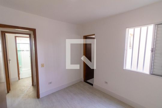 Suíte 2 de casa de condomínio à venda com 2 quartos, 70m² em Vila Nhocune, São Paulo