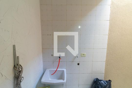 Área de Serviço de casa de condomínio à venda com 2 quartos, 70m² em Vila Nhocune, São Paulo