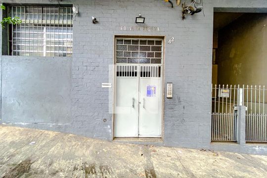 Fachada de kitnet/studio para alugar com 1 quarto, 40m² em Vila Mariana, São Paulo