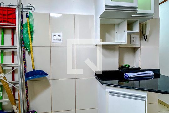 Cozinha de kitnet/studio para alugar com 1 quarto, 40m² em Vila Mariana, São Paulo