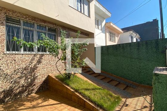 Fachada de casa à venda com 6 quartos, 230m² em Jardim Itália, São Paulo