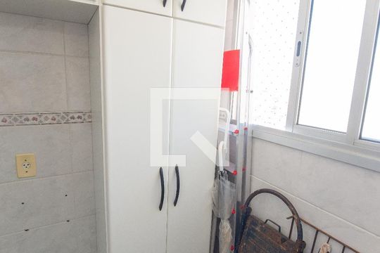 Área de Serviço de apartamento para alugar com 3 quartos, 158m² em Centro, Taubaté