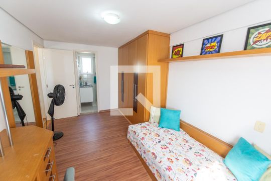 Suíte 1 de apartamento para alugar com 3 quartos, 158m² em Centro, Taubaté