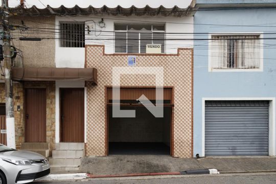 Fachada de casa para alugar com 2 quartos, 140m² em Vila Isolina Mazzei, São Paulo