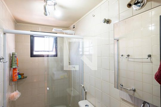 Banheiro Social de apartamento à venda com 2 quartos, 60m² em Jardim Oriental, São Paulo