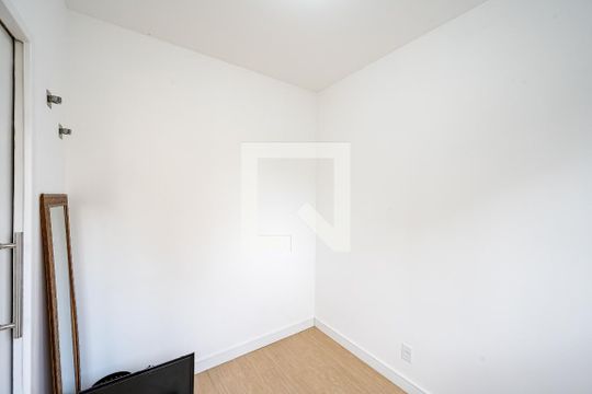 Quarto 2 de apartamento para alugar com 2 quartos, 34m² em Vila Paulista, São Paulo