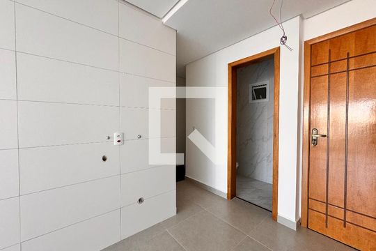 Lavanderia de apartamento à venda com 2 quartos, 92m² em Utinga, Santo André