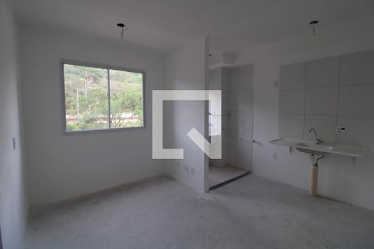Apartamento para alugar com 2 quartos, 36m² em Usina Piratininga, São Paulo