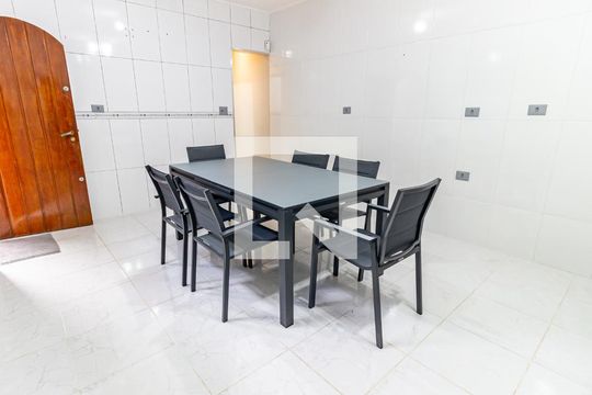 Cozinha de casa para alugar com 2 quartos, 100m² em Vila Oratório, São Paulo