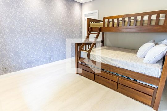 Quarto 1 de casa para alugar com 2 quartos, 100m² em Vila Oratório, São Paulo