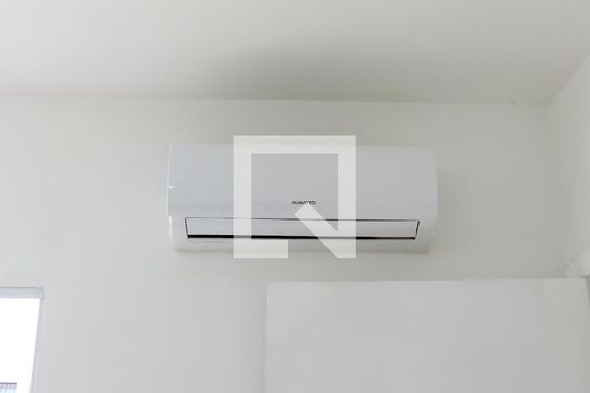 Quarto 1 - Ar Condicionado de casa à venda com 3 quartos, 570m² em Moinho Velho, São Paulo