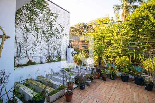 Varanda da Suíte 1 de casa à venda com 3 quartos, 300m² em Parque Novo Mundo, São Paulo