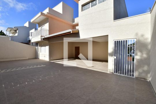 Garagem de casa à venda com 4 quartos, 350m² em Jardim Lumen Christi, Campinas
