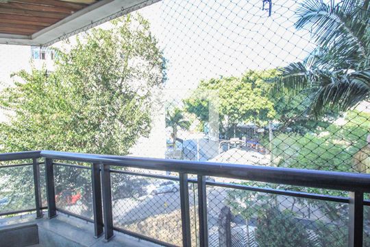 Sacada de apartamento à venda com 4 quartos, 227m² em Parque da Mooca, São Paulo