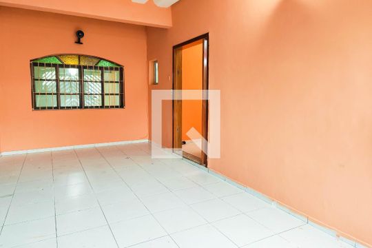 Garagem de casa para alugar com 3 quartos, 240m² em Jardim Utinga, Santo André