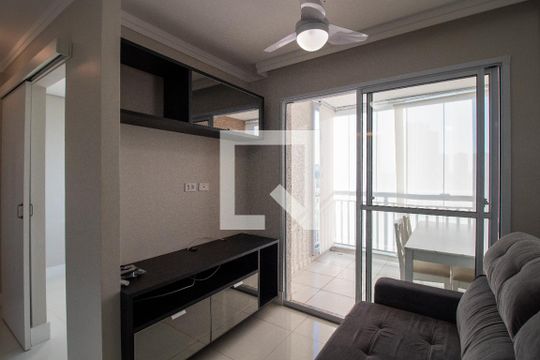 Apartamento para alugar com 2 quartos, 60m² em Vila Gomes, São Paulo