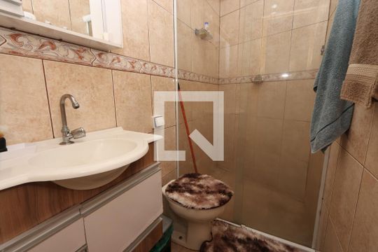 Banheiro Casa 1 de casa à venda com 5 quartos, 370m² em Vila Ema, São Paulo