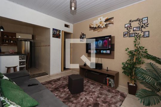 Casa à venda com 5 quartos, 370m² em Vila Ema, São Paulo