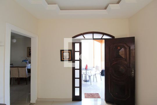 Casa 1 | Sala de Estar de casa à venda com 5 quartos, 360m² em Planalto, Belo Horizonte