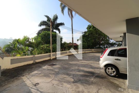 Área comum de apartamento para alugar com 1 quarto, 30m² em Jardim Guanabara, Rio de Janeiro