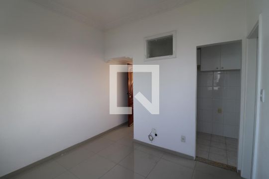 Apartamento para alugar com 1 quarto, 30m² em Jardim Guanabara, Rio de Janeiro